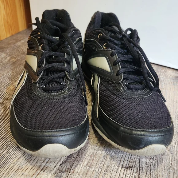 Reebok Womens Size 10 Athletic Sneakers Black Easytone Smooth fit - Picture 7 of 12